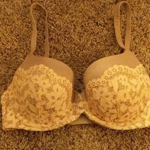 Victoria's Secret Body by Victoria Demi Bra